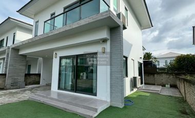 For sale 3 bedrooms house in Don Mueang, Bangkok