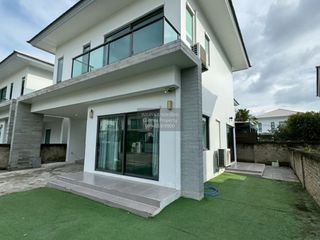 For sale 3 bedrooms house in Don Mueang, Bangkok