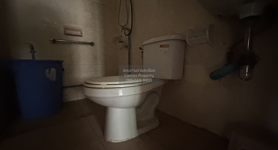 For sale 5 bedrooms house in Lat Phrao, Bangkok