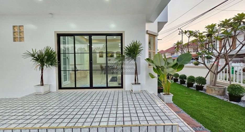 For sale 6 bedrooms house in Bang Bua Thong, Nonthaburi