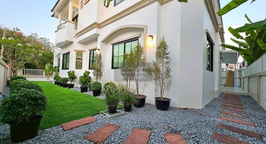 For sale 6 bedrooms house in Bang Bua Thong, Nonthaburi