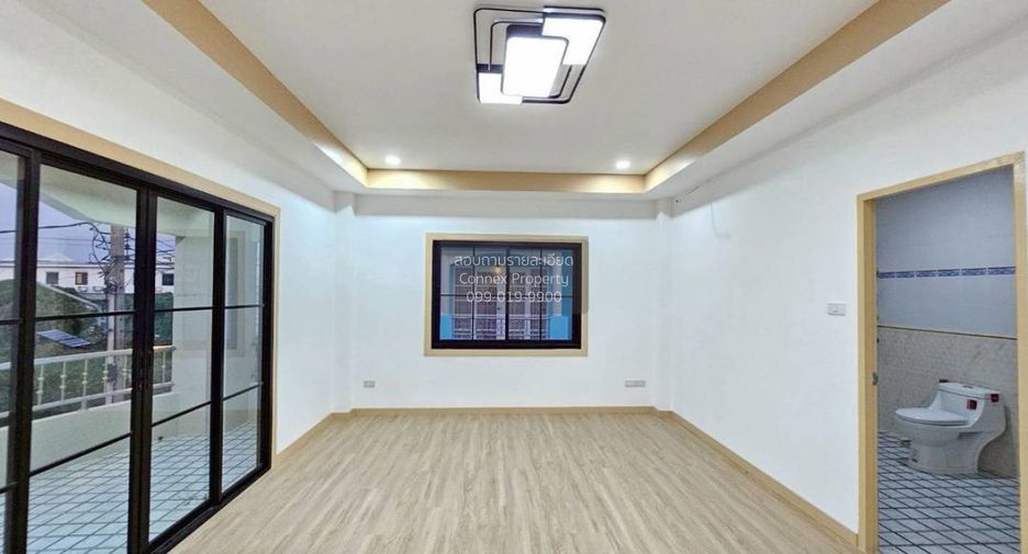 For sale 6 bedrooms house in Bang Bua Thong, Nonthaburi