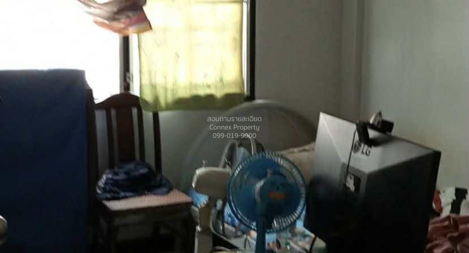 For sale 4 bedrooms townhouse in Bang Khun Thian, Bangkok