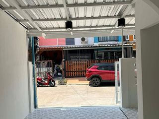 出售 3 卧室 联排别墅 在 Bang Phli, Samut Prakan