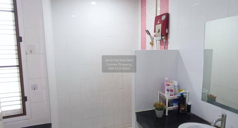 For sale 4 bedrooms house in Bang Phli, Samut Prakan