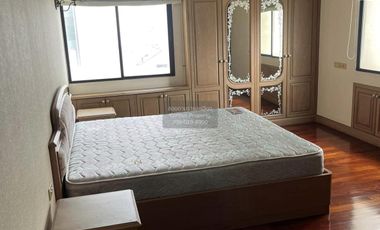 Condo en venta de 2 habitaciones en Khlong Toei, Bangkok