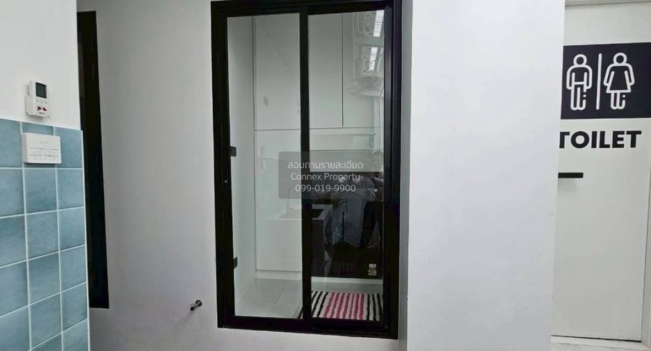 For sale 4 bedrooms house in Lat Krabang, Bangkok
