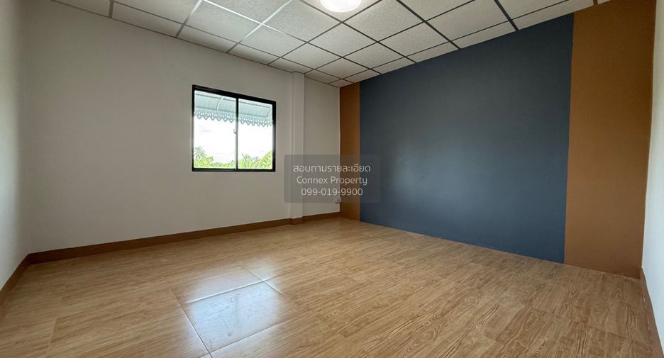 Haus zum Kauf mit 3 Zimmer in Krathum Baen, Samut Sakhon