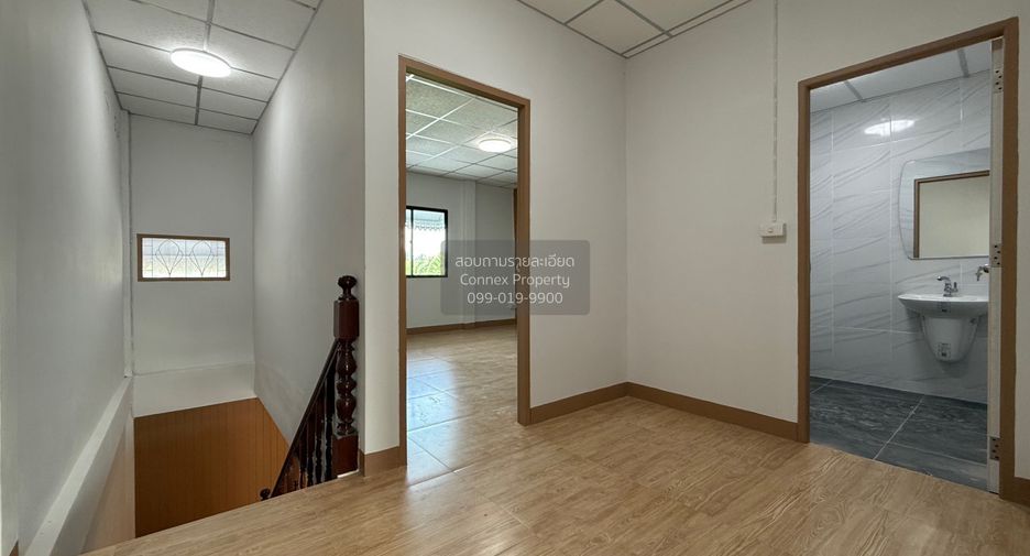 Haus zum Kauf mit 3 Zimmer in Krathum Baen, Samut Sakhon