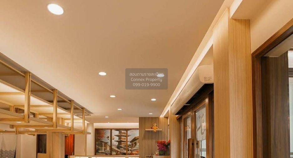 For sale 1 bed retail Space in Watthana, Bangkok