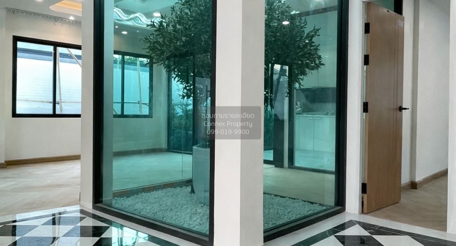 For sale 3 bedrooms house in Bueng Kum, Bangkok