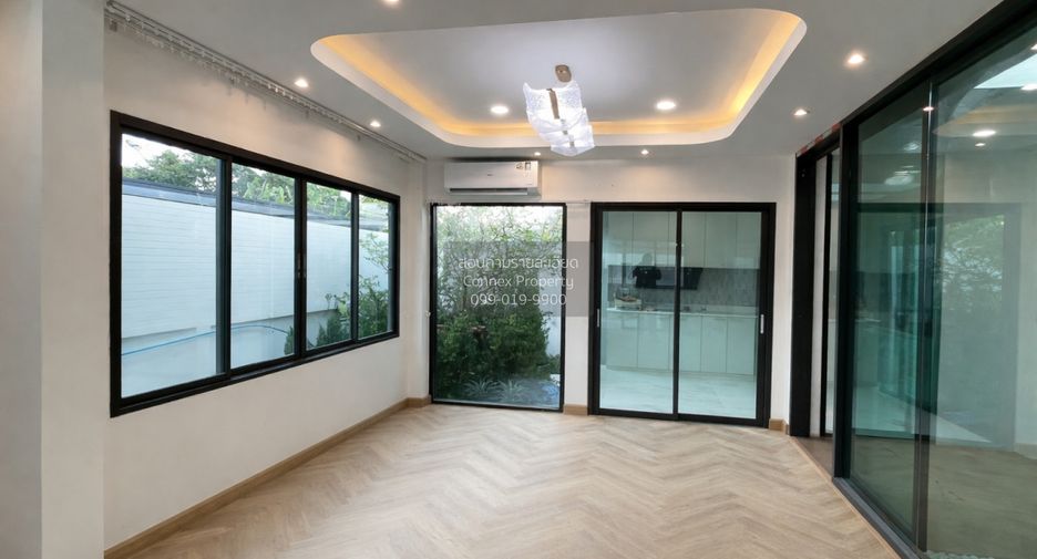 For sale 3 bedrooms house in Bueng Kum, Bangkok