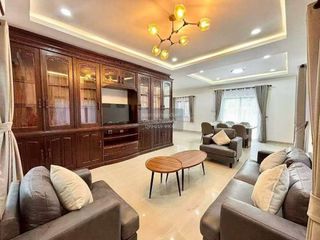 For sale 5 bedrooms house in Bang Lamung, Chonburi