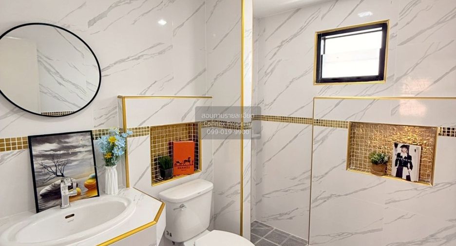 For sale 5 bedrooms house in Khlong Sam Wa, Bangkok