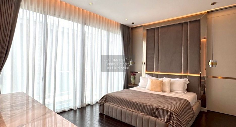 For sale 5 bedrooms house in Saphan Sung, Bangkok