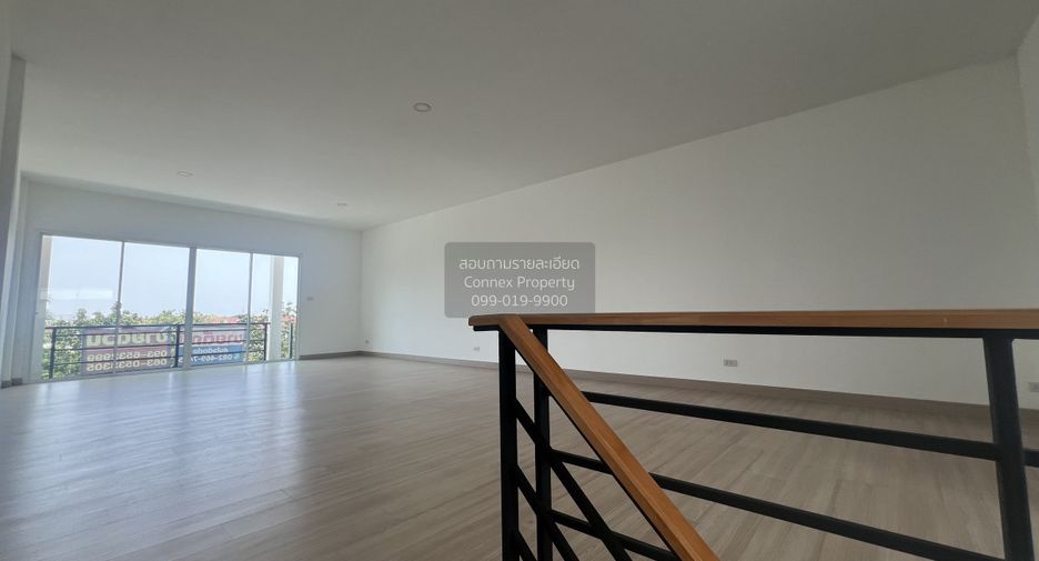 For sale 2 bedrooms retail Space in Don Mueang, Bangkok