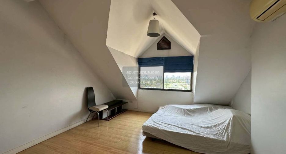 For sale 5 bedrooms condo in Bang Na, Bangkok