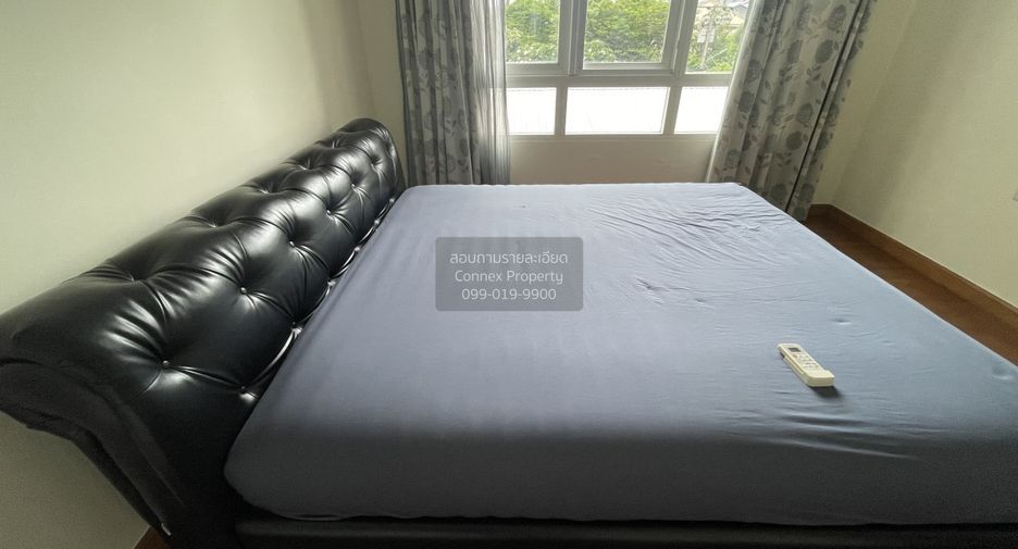 For sale 3 bedrooms condo in Yan Nawa, Bangkok
