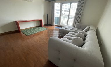 Wohnung zum Kauf mit 3 Zimmer in Yan Nawa, Bangkok