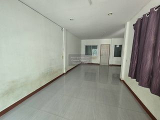 For sale 3 bedrooms townhouse in Bang Bua Thong, Nonthaburi
