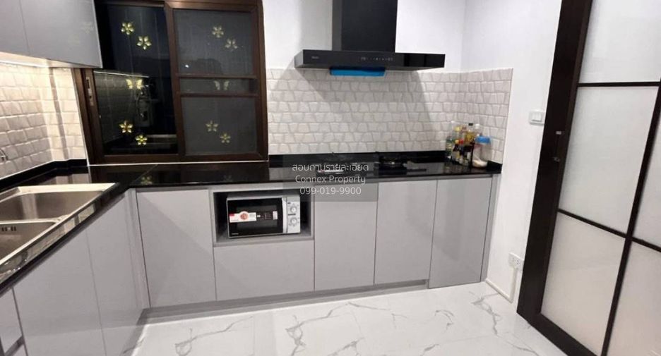 Haus zum Kauf mit 4 Zimmer in Lat Krabang, Bangkok