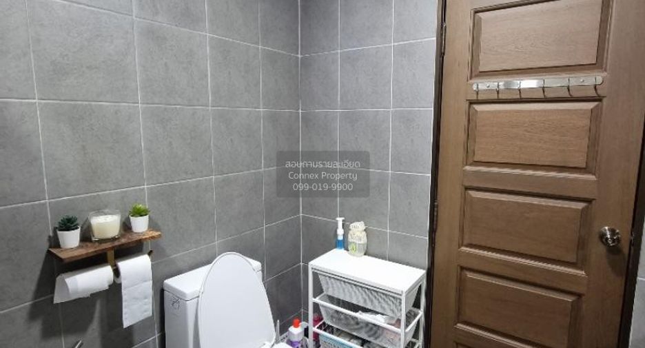 For sale 2 bedrooms condo in Bang Na, Bangkok