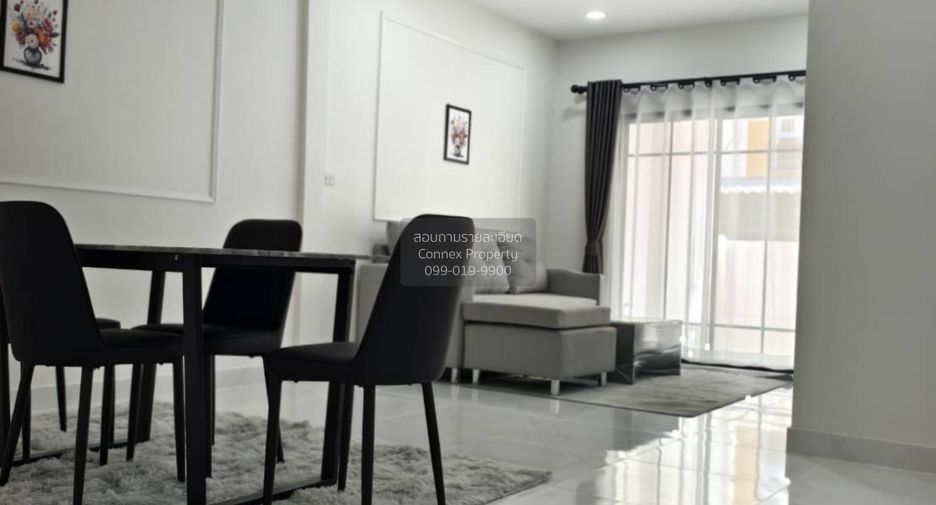 For sale 4 bedrooms townhouse in Khlong Luang, Pathum Thani