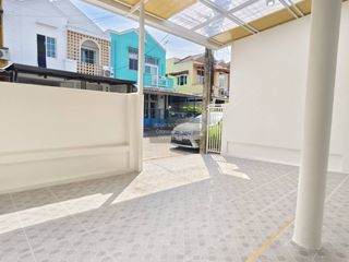 Продажа 4 спальни таунхаус в Khlong Luang, Патумтани