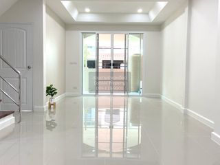 For sale 4 bedrooms townhouse in Bang Bua Thong, Nonthaburi
