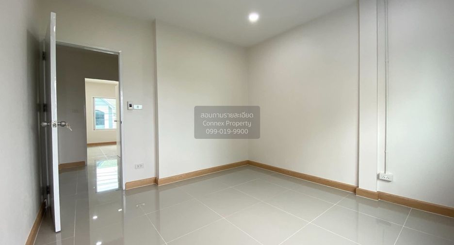 For sale 4 bedrooms townhouse in Bang Bua Thong, Nonthaburi