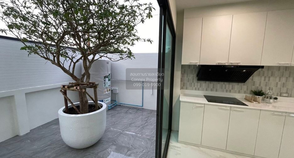 For sale 3 bedrooms house in Bueng Kum, Bangkok