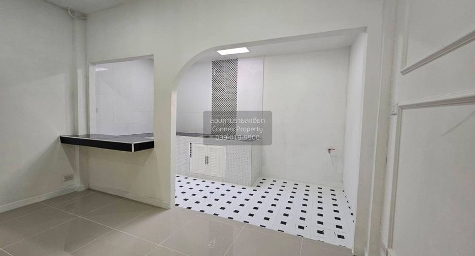 For sale 2 bedrooms townhouse in Bang Bua Thong, Nonthaburi