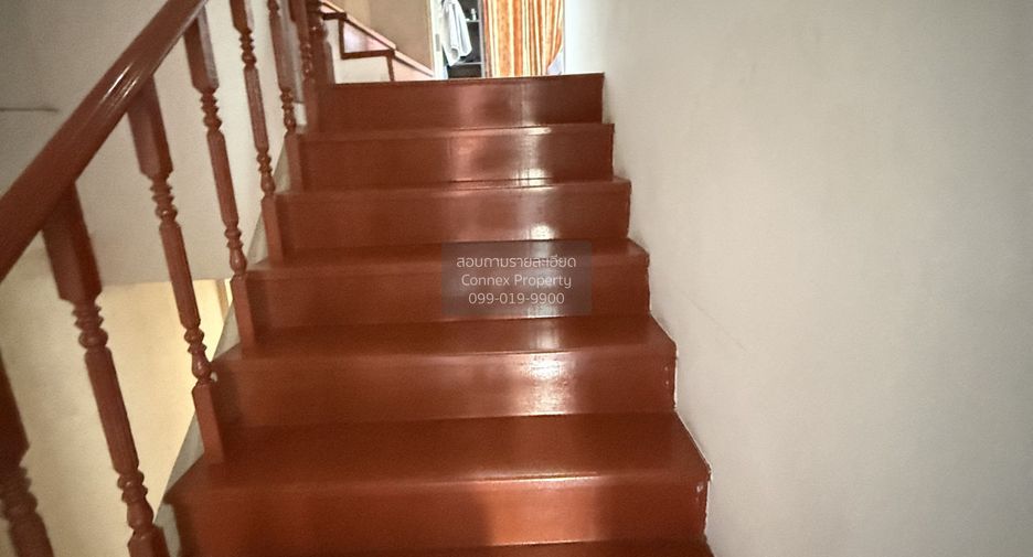Продажа 4 спальни таунхаус в Нонг Кхаем, Бангкок
