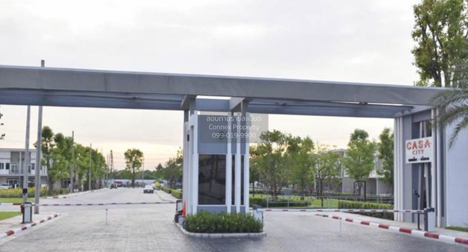 For sale 4 bedrooms townhouse in Mueang Pathum Thani, Pathum Thani