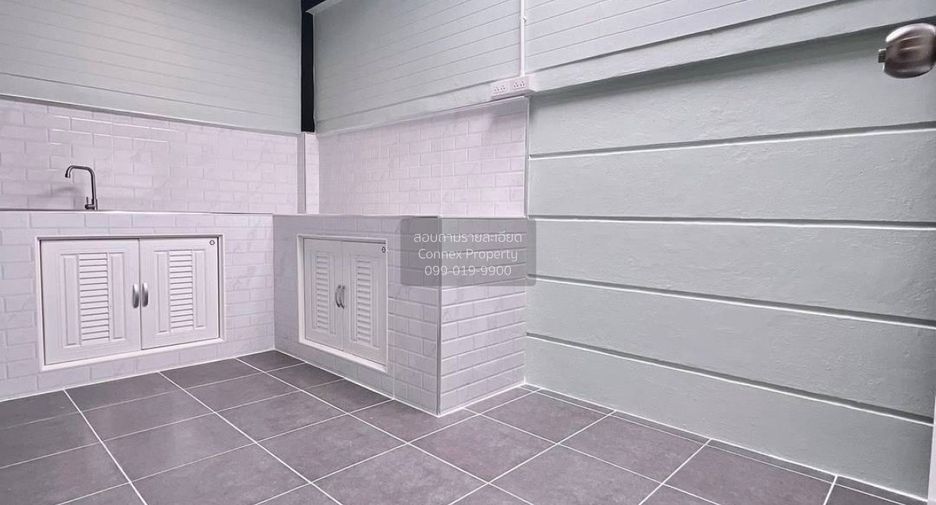 For sale 3 bedrooms townhouse in Bang Bua Thong, Nonthaburi