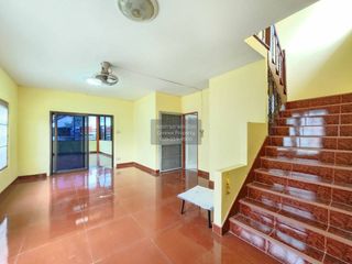 For sale 3 bedrooms townhouse in Mueang Samut Prakan, Samut Prakan