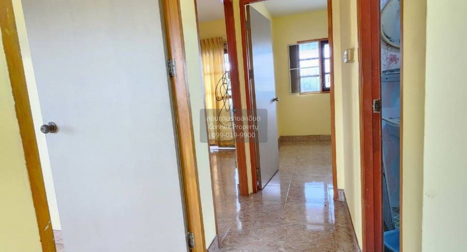 Casa adosada en venta de 3 habitaciones en Mueang Samut Prakan, Samut Prakan