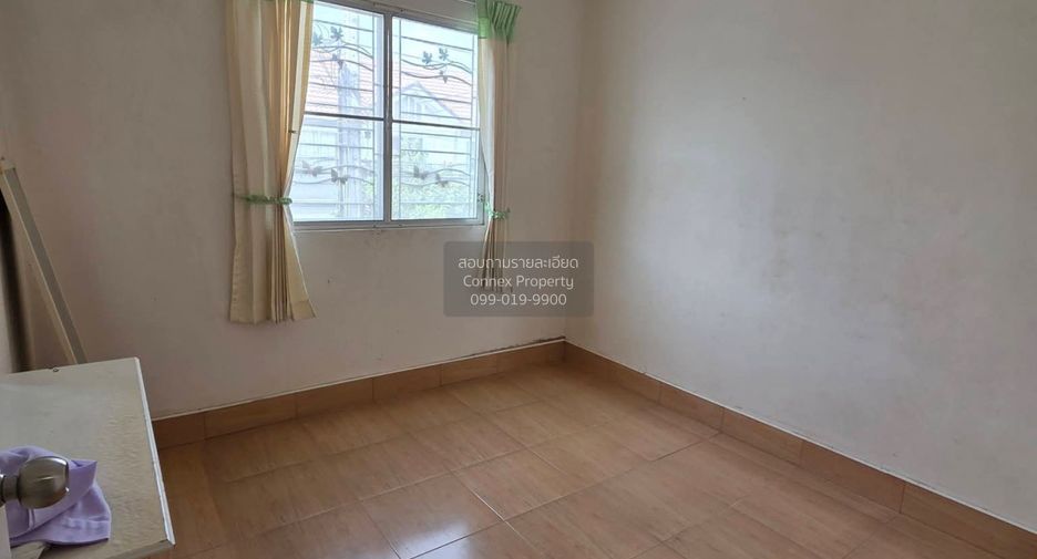 For sale 3 bedrooms townhouse in Bang Phli, Samut Prakan