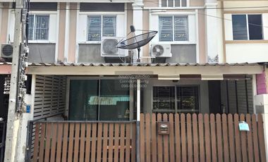 For sale 3 bedrooms townhouse in Bang Phli, Samut Prakan
