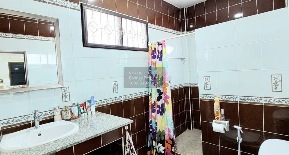 Casa en venta de 5 habitaciones en Lam Luk Ka, Pathum Thani