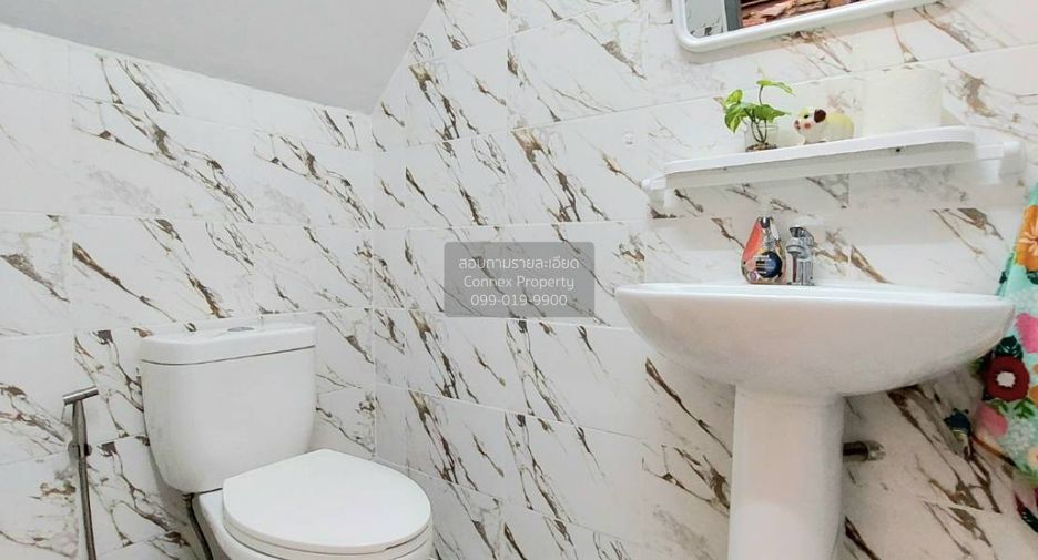 Casa en venta de 5 habitaciones en Lam Luk Ka, Pathum Thani