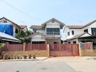 Casa en venta de 5 habitaciones en Lam Luk Ka, Pathum Thani