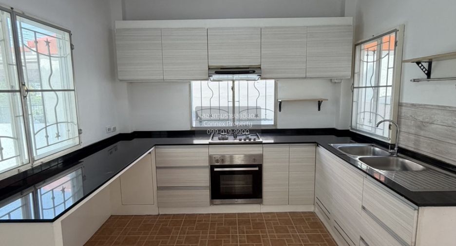 Haus zum Kauf mit 4 Zimmer in Mueang Samut Prakan, Samut Prakan
