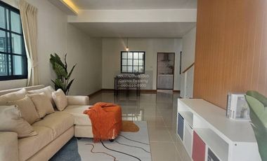For sale 4 bedrooms townhouse in Lat Krabang, Bangkok