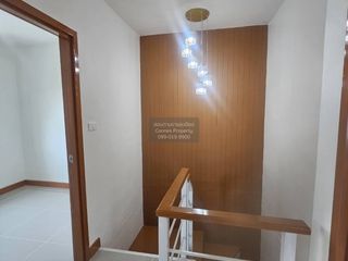 For sale 4 bedrooms townhouse in Lat Krabang, Bangkok