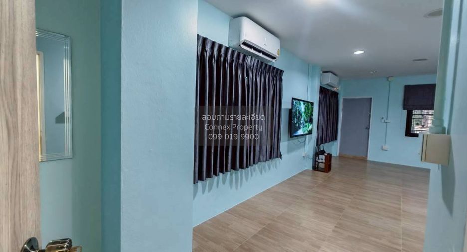 À vendre 4 chambres maison de ville à Nong Khaem, Bangkok