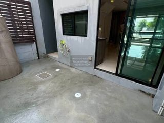 For sale 4 bedrooms townhouse in Prawet, Bangkok