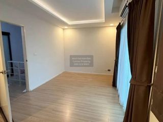 For sale 4 bedrooms townhouse in Prawet, Bangkok