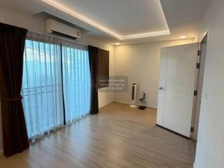For sale 4 bedrooms townhouse in Prawet, Bangkok