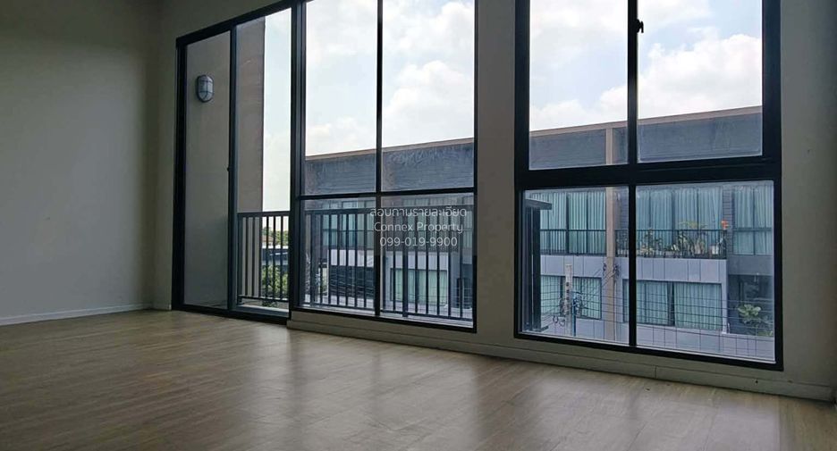 For sale 3 ベッドルーム townhouse in Sai Mai, Bangkok